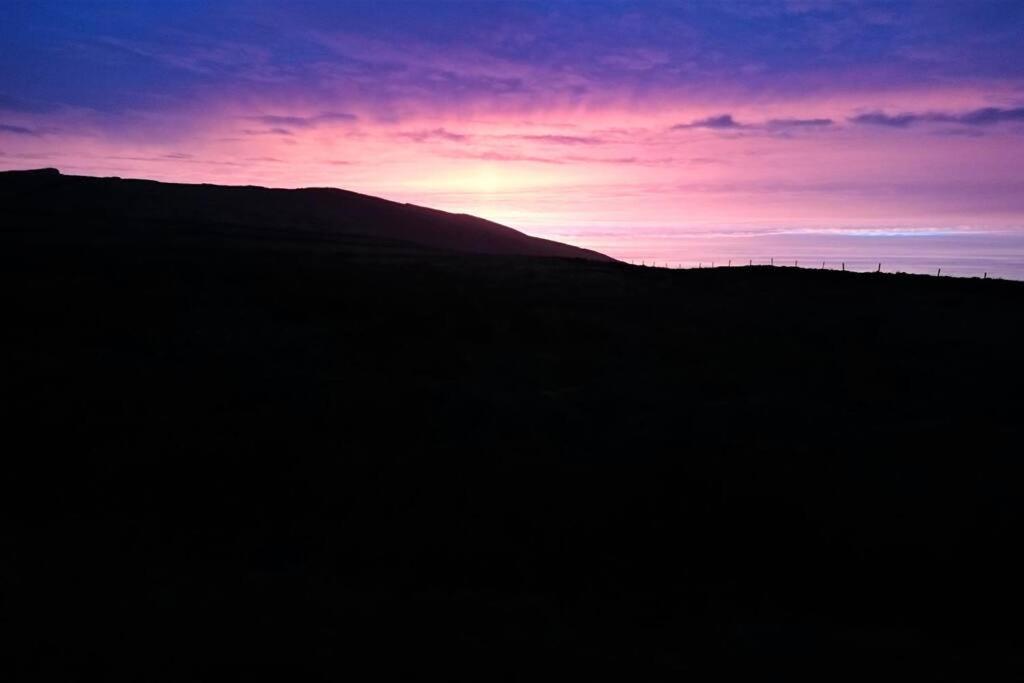 דירות פורטמגי Skellig View Bluebell Rose & The Kerry Cliffs מראה חיצוני תמונה