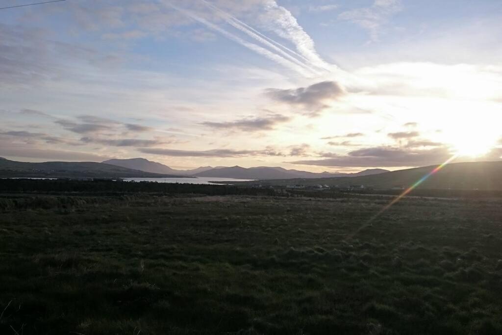 דירות פורטמגי Skellig View Bluebell Rose & The Kerry Cliffs מראה חיצוני תמונה